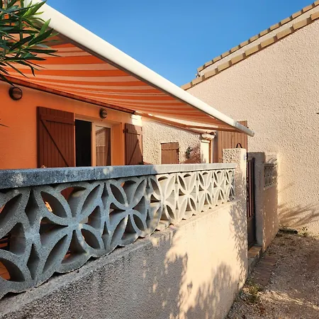 Maison Sur - 400 M De La *